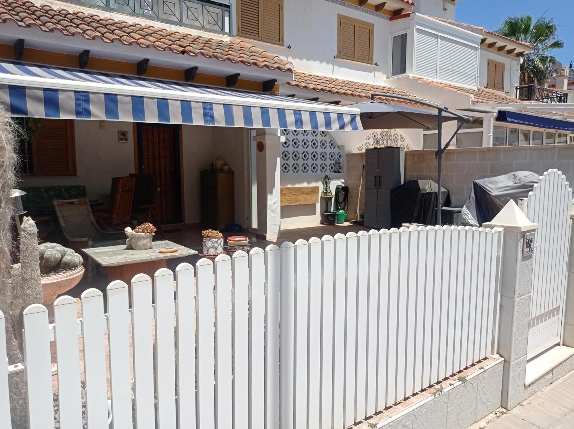 Chalet Adosado En Riomar-3, Urbanizacion Residencial Privada Torre de la Horadada Luaran gambar